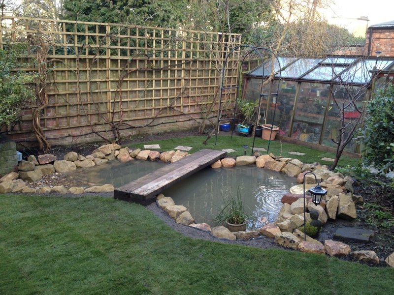 Ponds & Water Features